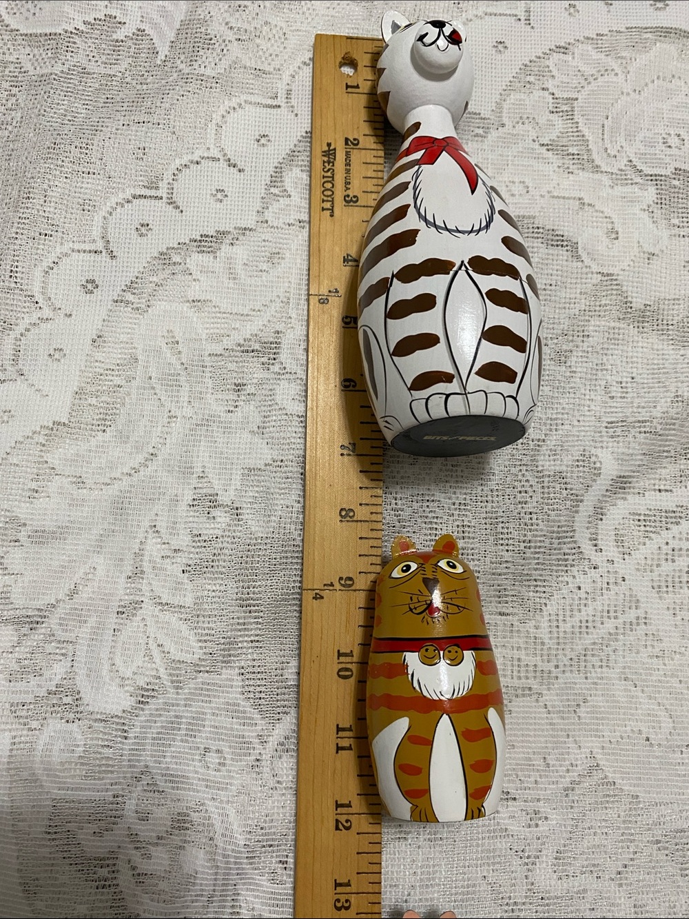 Hand-Painted Wooden Nesting Cats and a Mouse - Picture 7 of 8